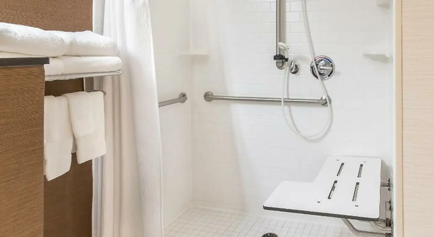 Fairfield by Marriott Inn & Suites Omaha West Badezimmer