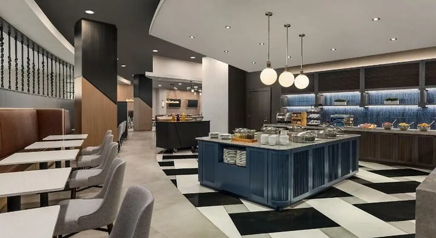 Hilton Baltimore BWI Airport Restaurant