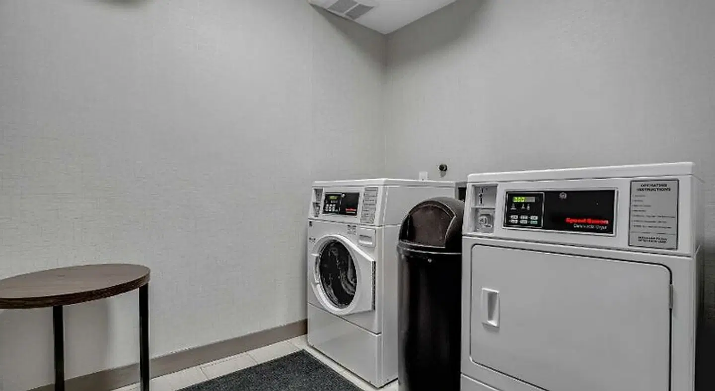 Holiday Inn Express & Suites Portland-Jantzen Beach by IHG Badezimmer