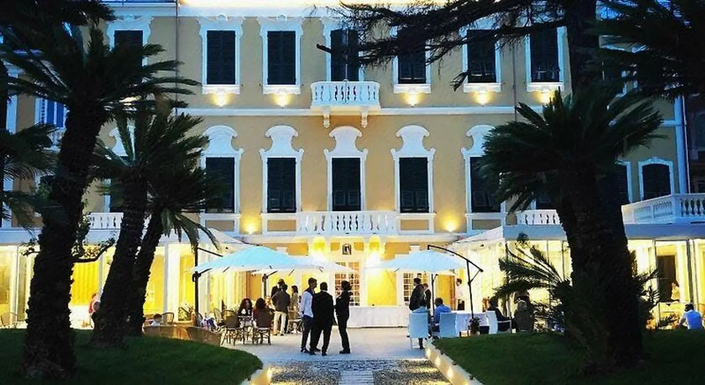 Mediterraneo Emotional Hotel & Spa OUTDOOR_POOL