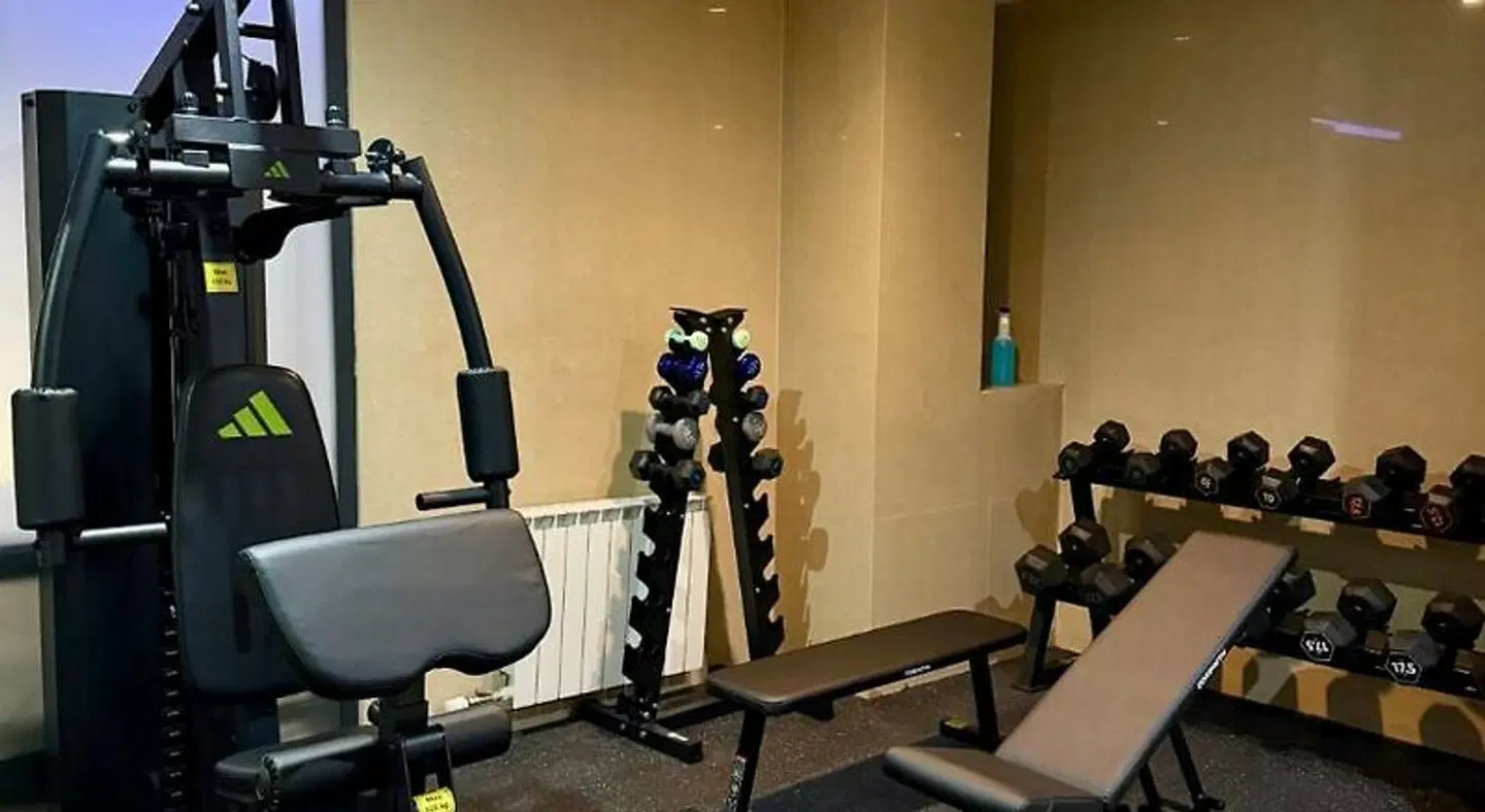 Central SPORTS_AND_LEISURE