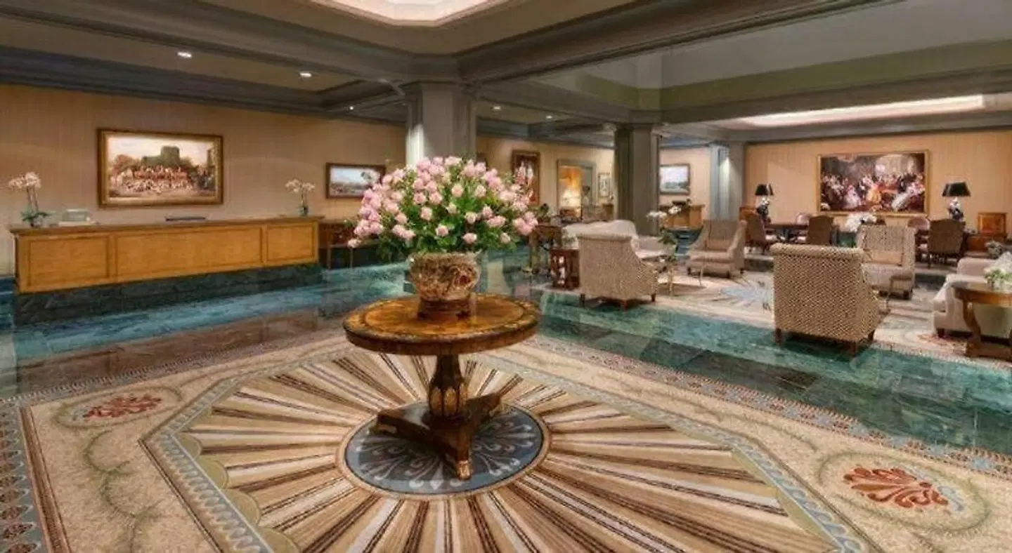 The Windsor Court LOUNGE_LOBBY