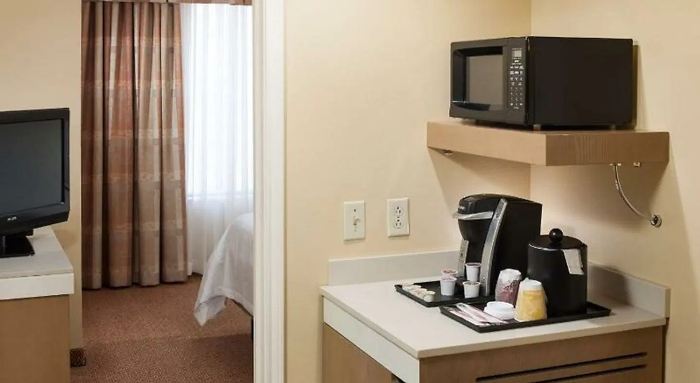 Hilton Garden Inn McAllen ROOM_EXAMPLE