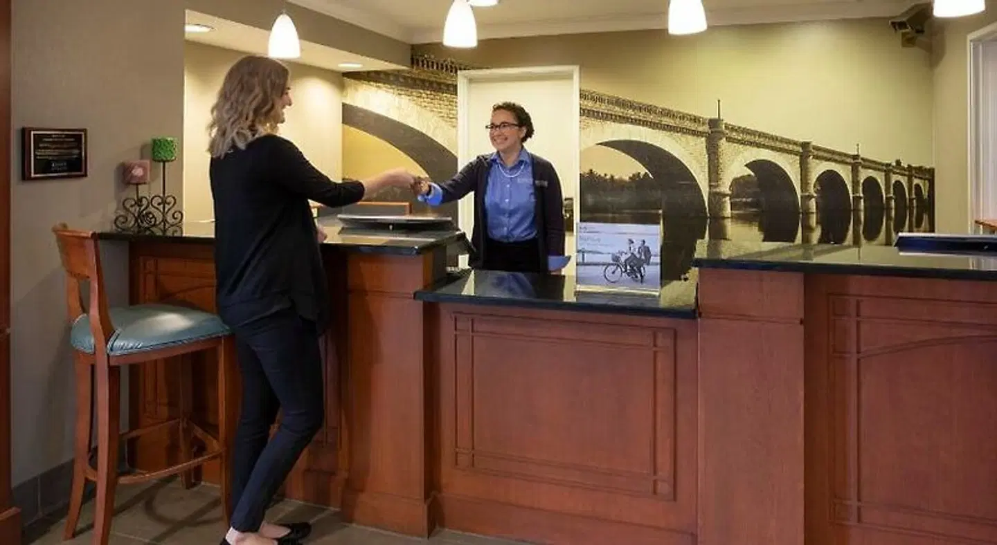Staybridge Suites Minneapolis-Bloomington by IHG LOUNGE_LOBBY