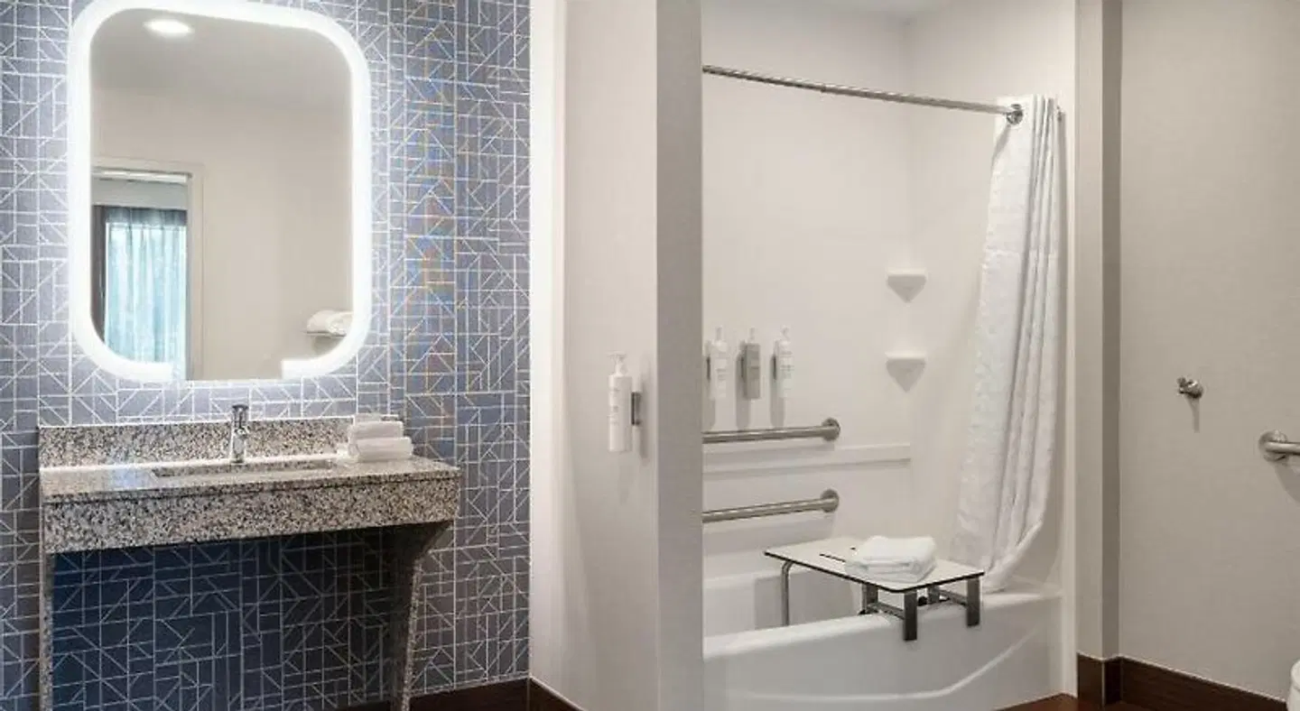 Homewood Suites by Hilton® Columbus/Polaris, OH Badezimmer