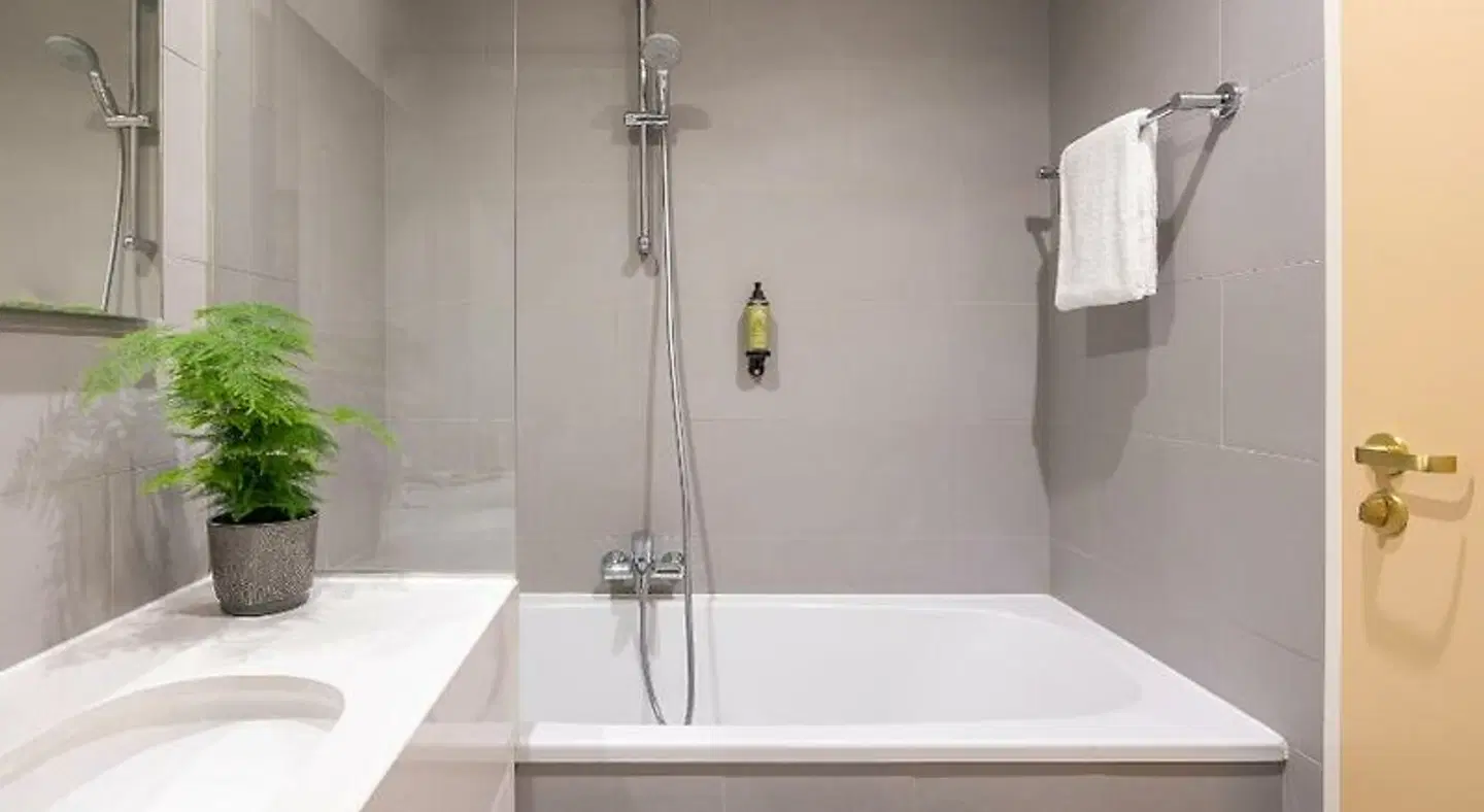 Citadines Toison d'Or Brussels Badezimmer