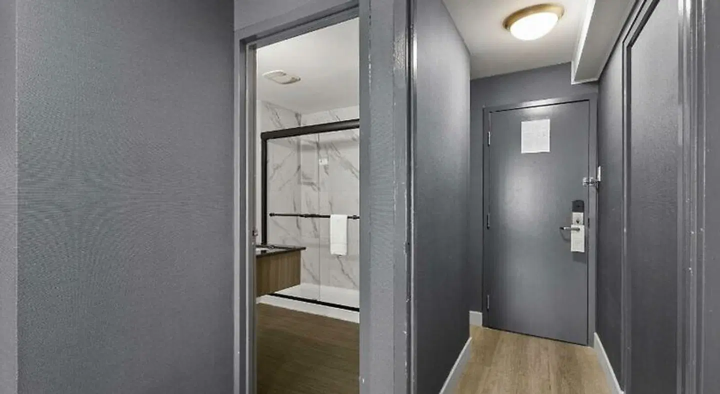 Ramada Plaza by Wyndham Montreal ROOM_EXAMPLE