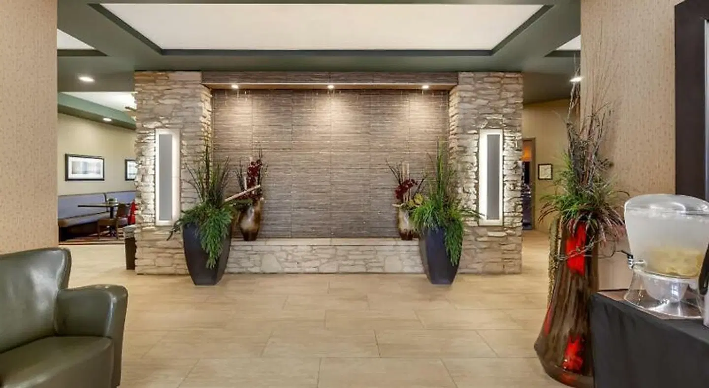 Best Western Plus Drayton Valley All Suites Garten