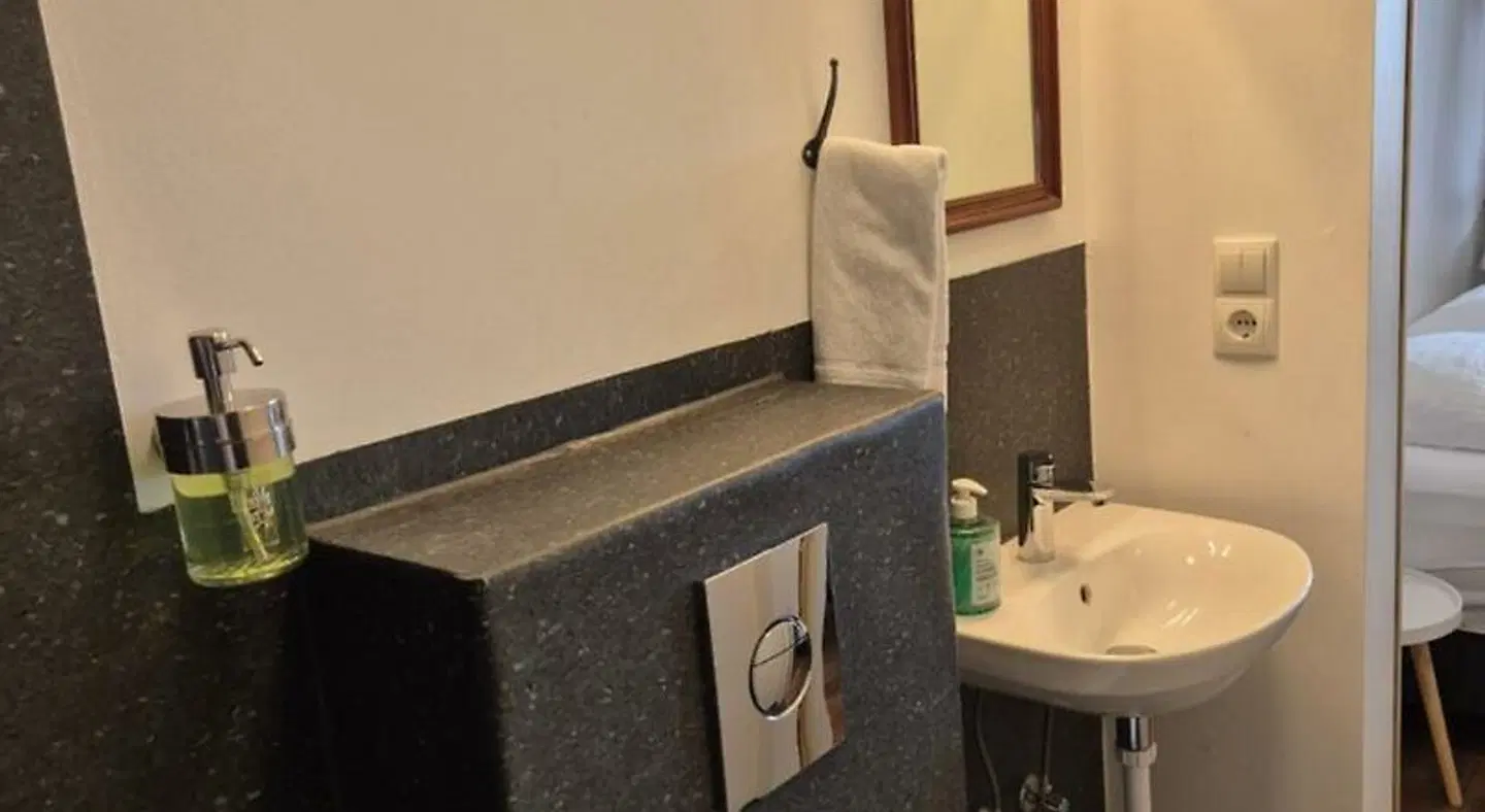 Hafnarfjall Badezimmer