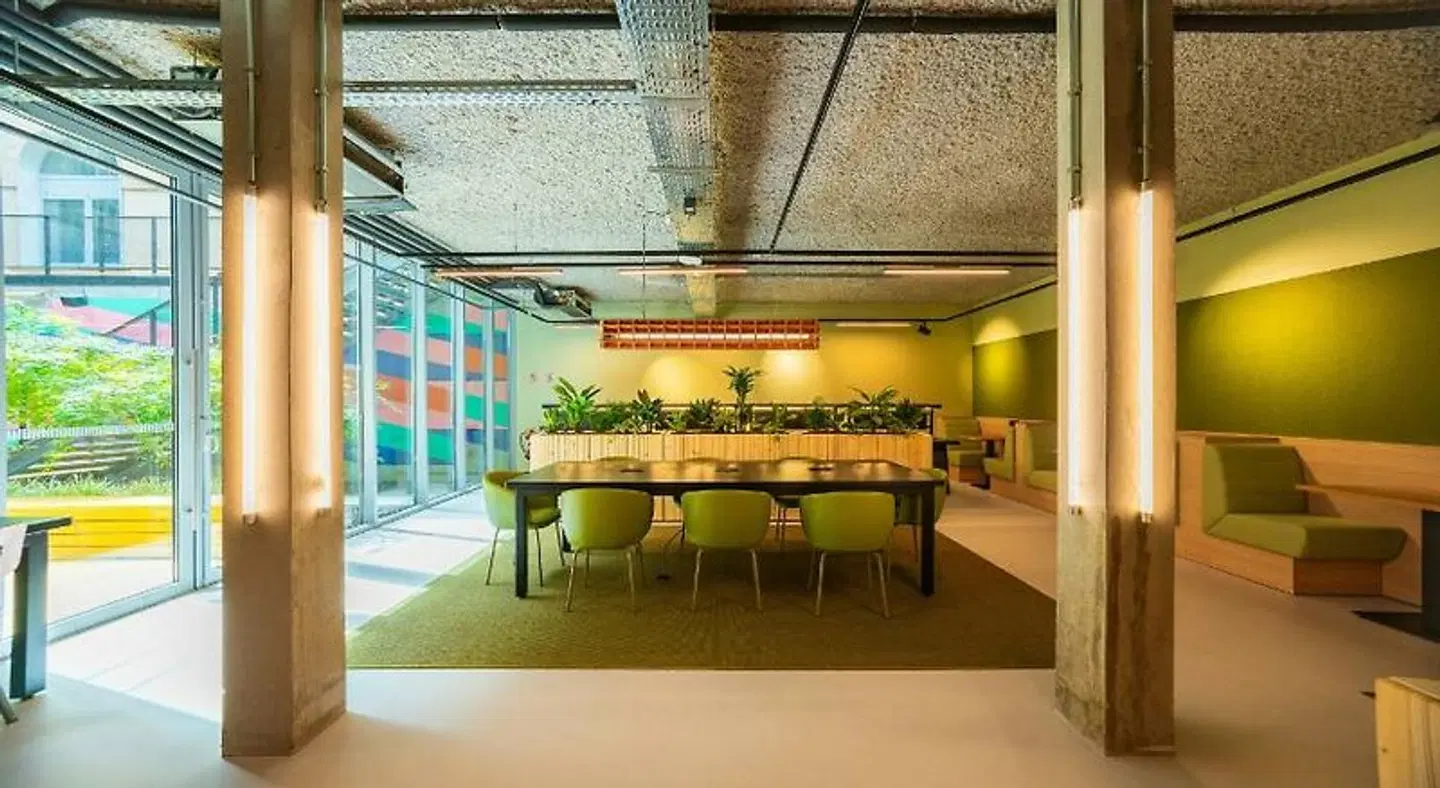The Social Hub Toulouse Restaurant