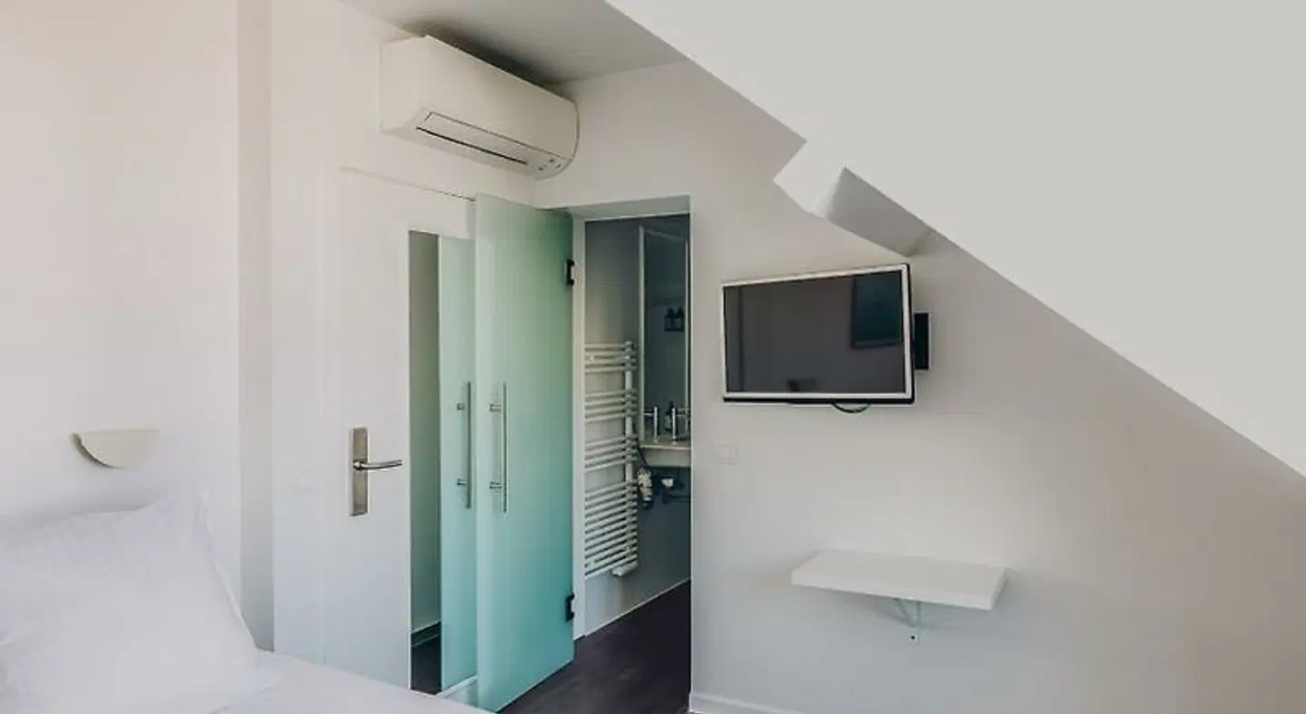 Marcel ROOM_EXAMPLE