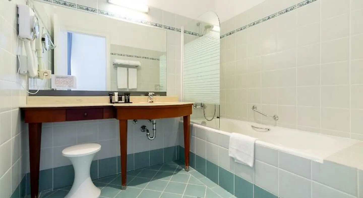 Thermae Palace Badezimmer