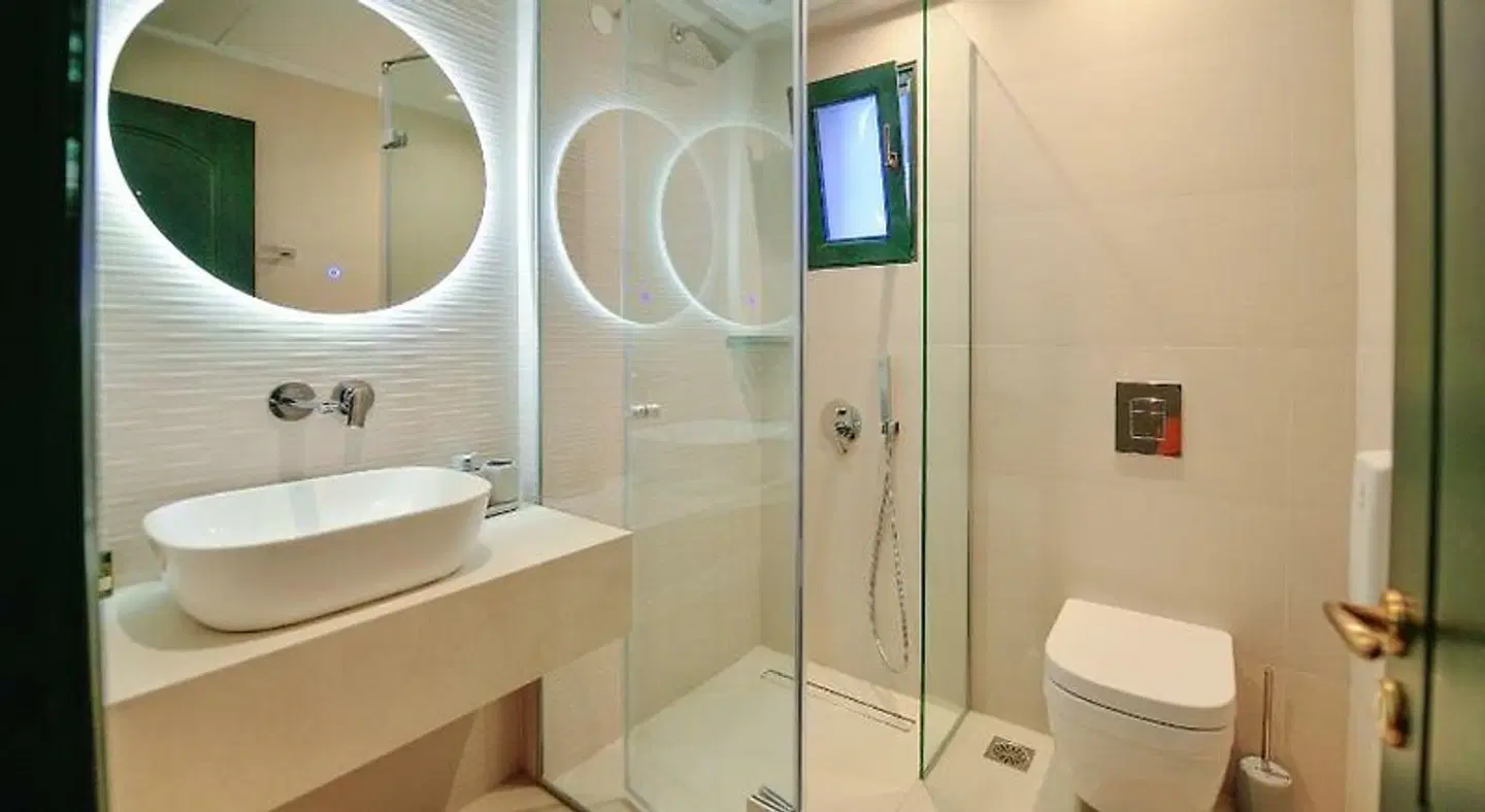 Maria Beach Hotel Badezimmer