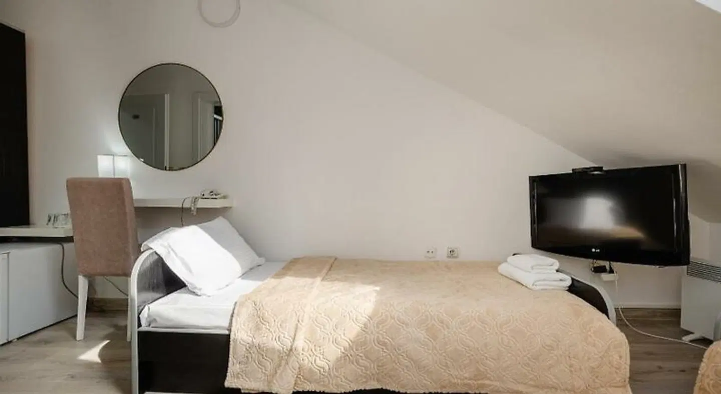 Azzurro ROOM_EXAMPLE
