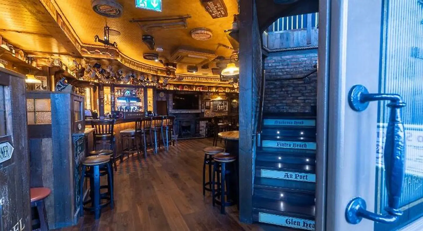 Tara Bar