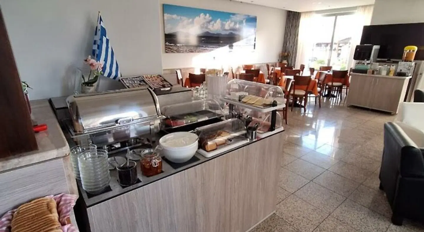 Paritsa Hotel Bar