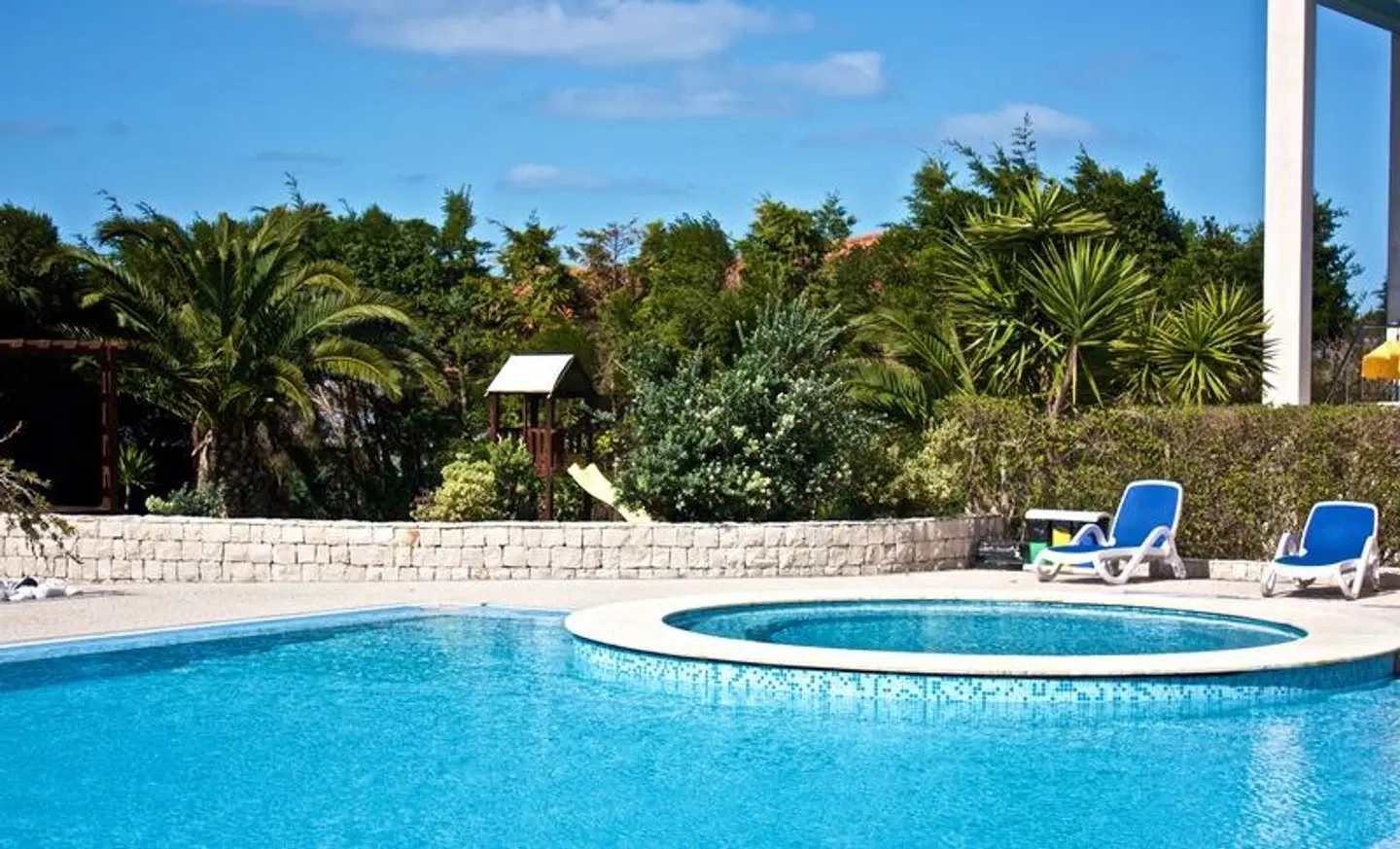 Neptuno OUTDOOR_POOL