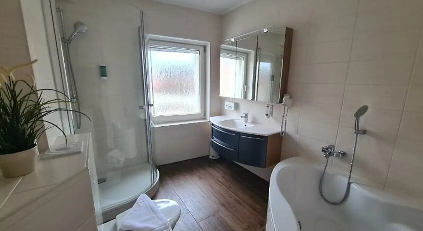 Alter Krug Badezimmer