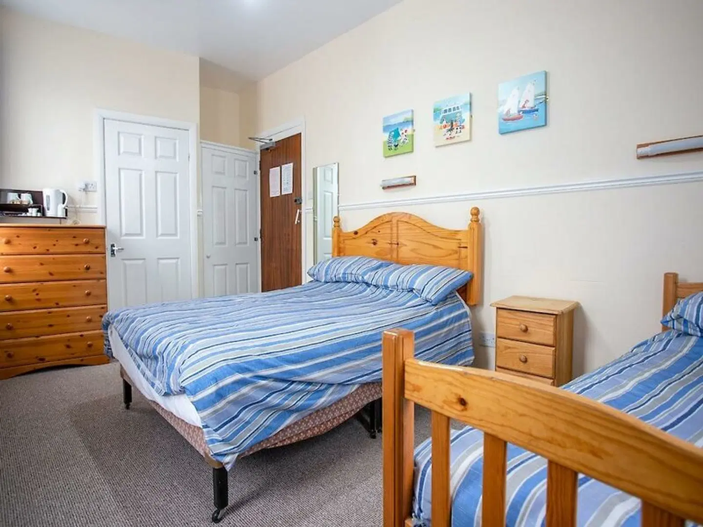 Granby Hotel ROOM_EXAMPLE