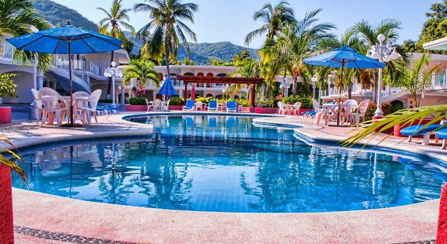 Costa Azul OUTDOOR_POOL