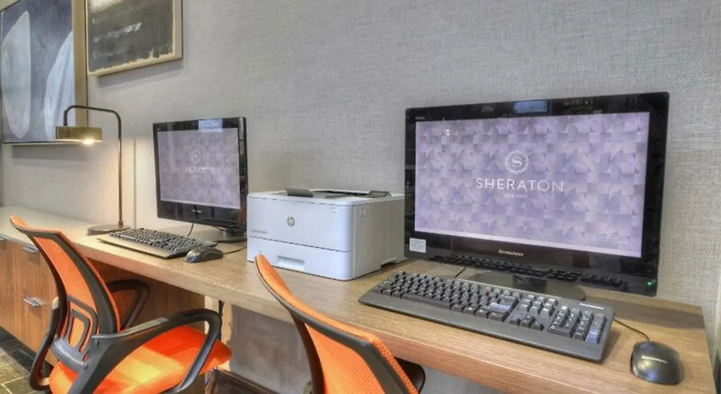 Sheraton Baltimore Washington Airport - BWI Hotel ROOM_EXAMPLE