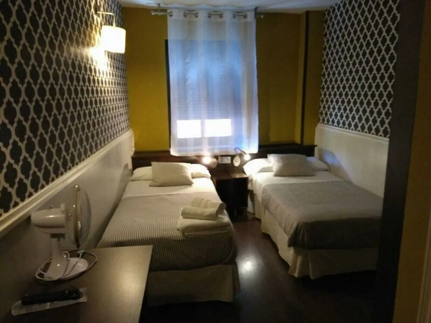 Hostal Gud Salamanca ROOM_EXAMPLE