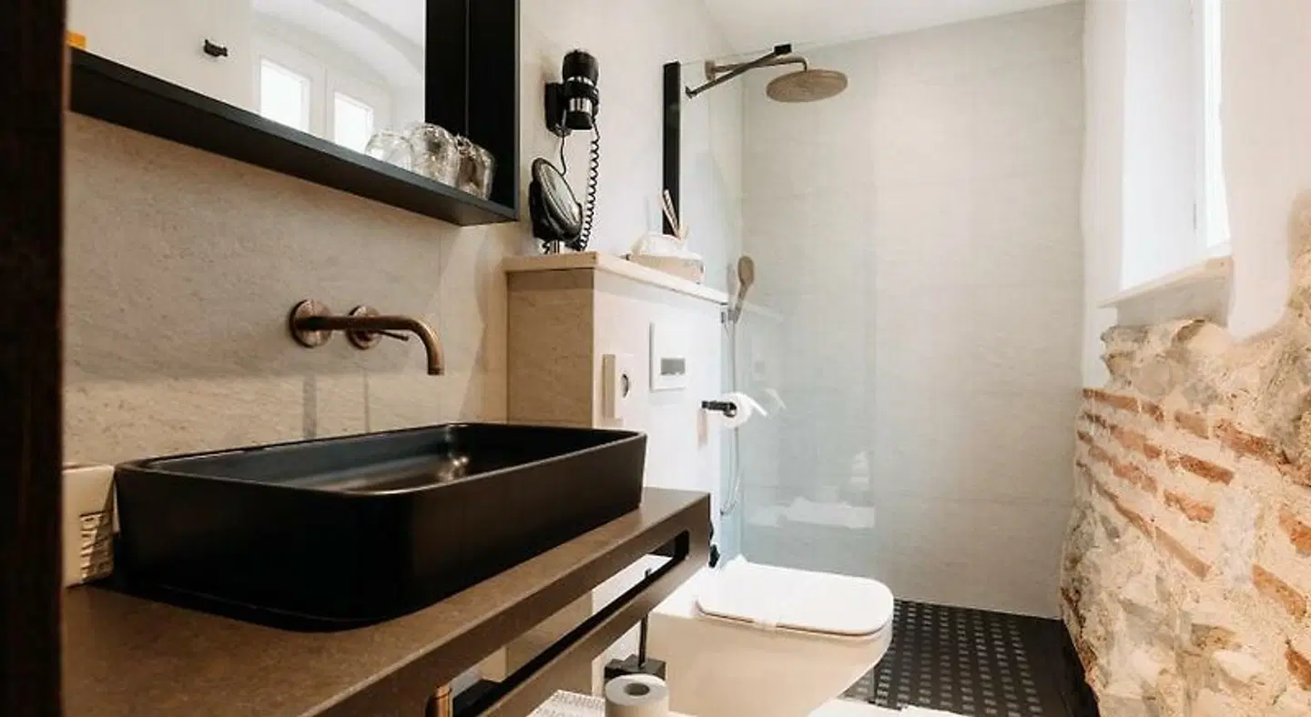 Murum Boutique Rooms Badezimmer