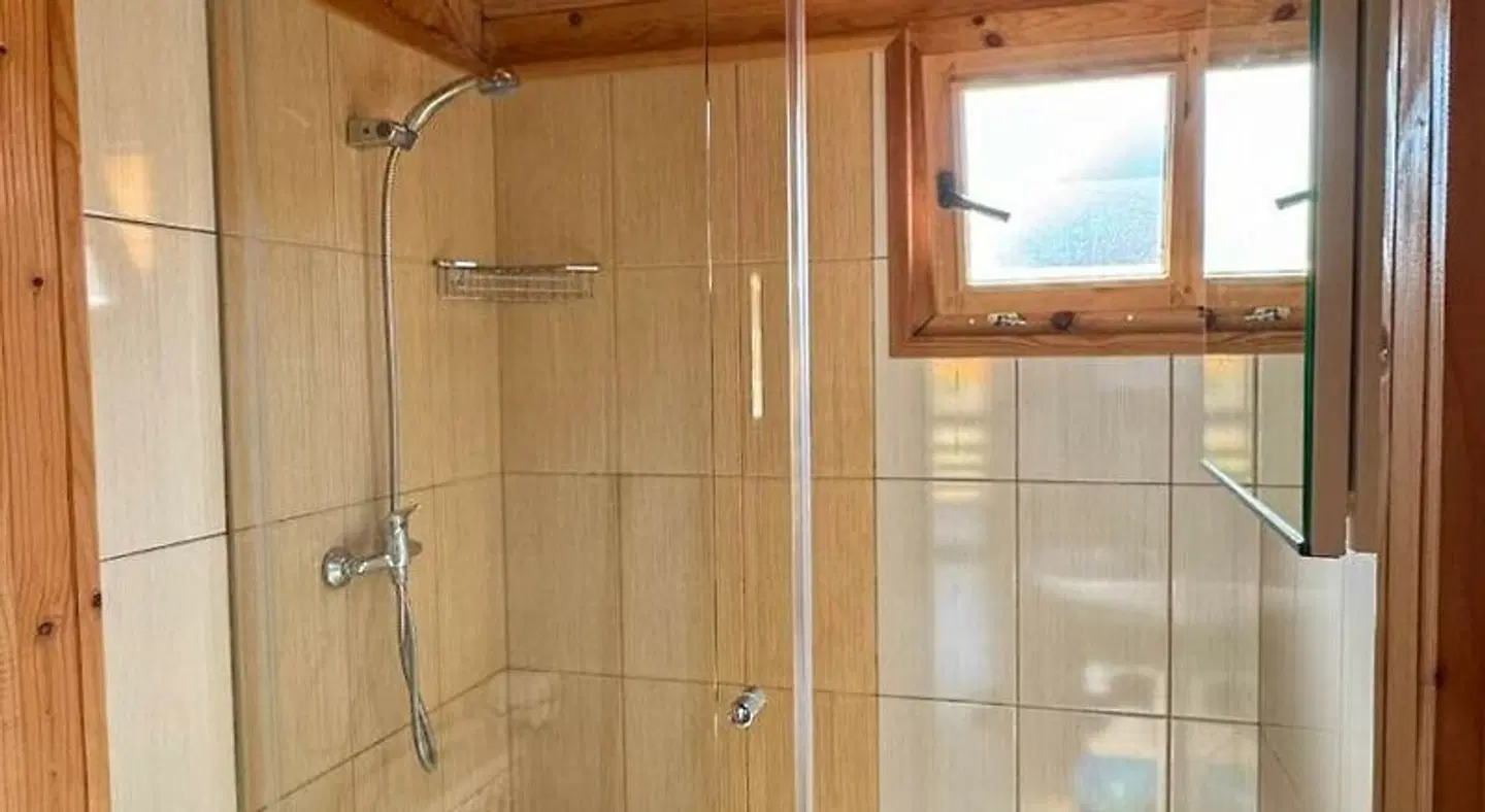 Vi'i'n' poilsiaviet' ventojoje Badezimmer