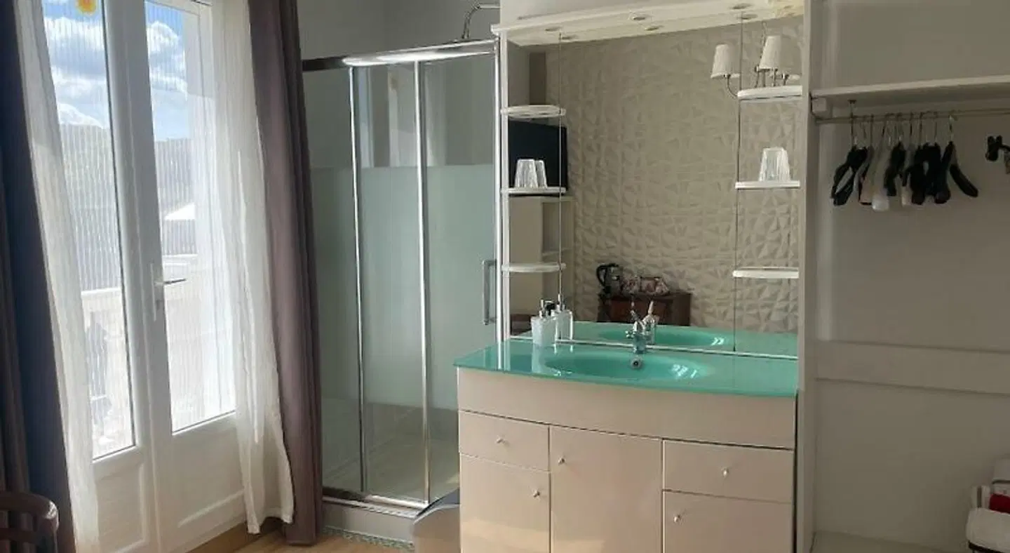 Mille et Une Bulles 51 Badezimmer