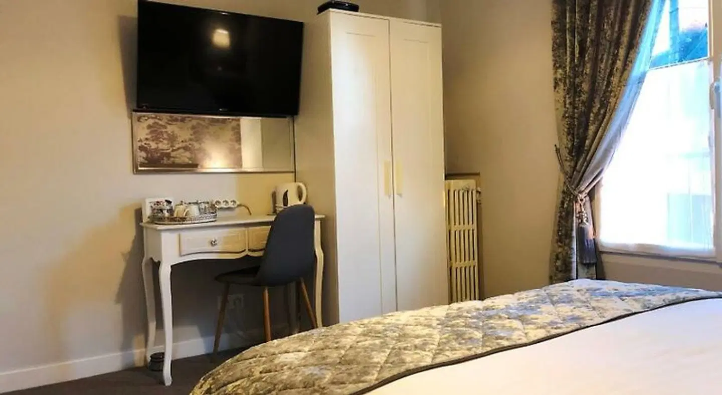 No 6 Bed & Breakfast ROOM_EXAMPLE