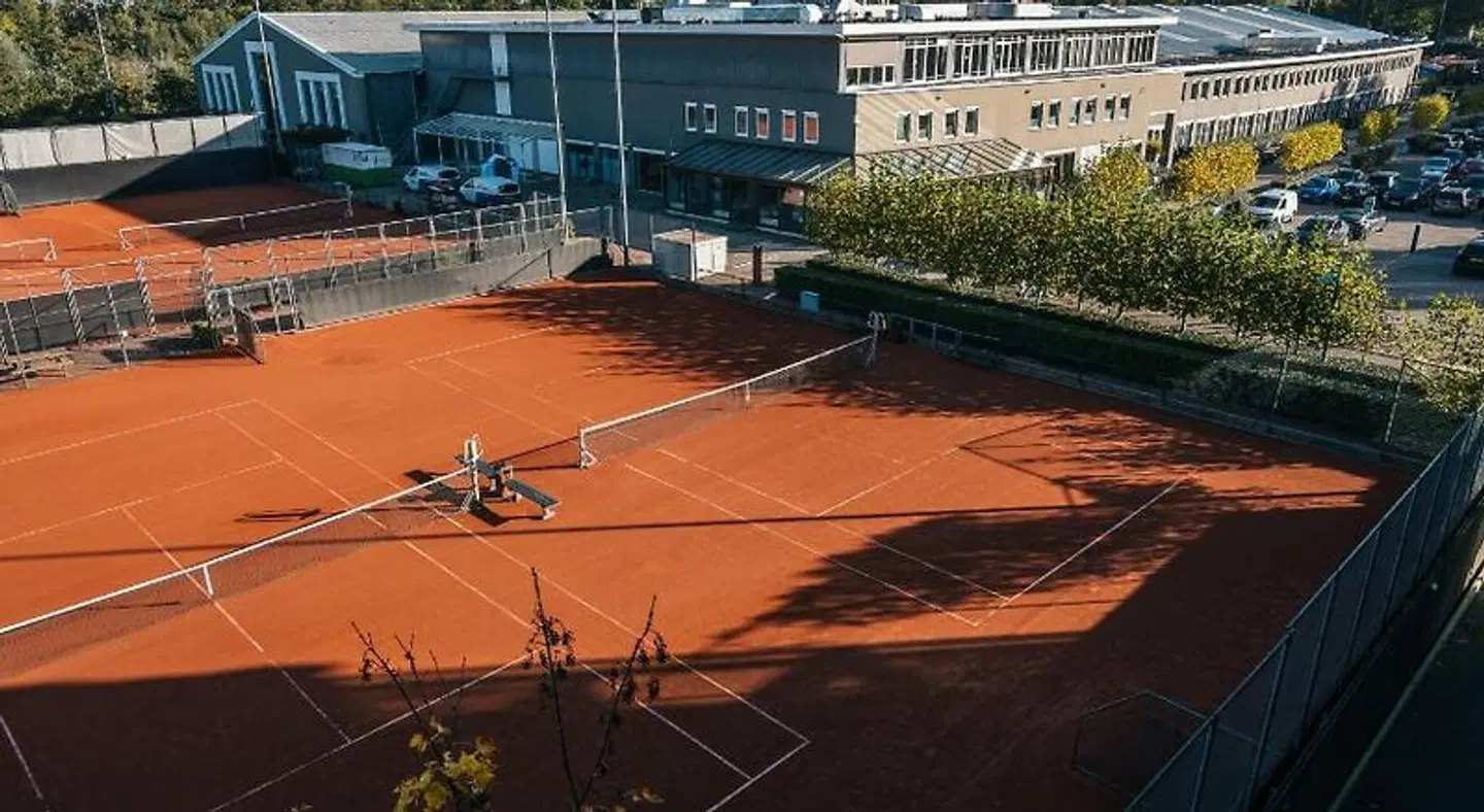 Zuiver SPORTS_AND_LEISURE