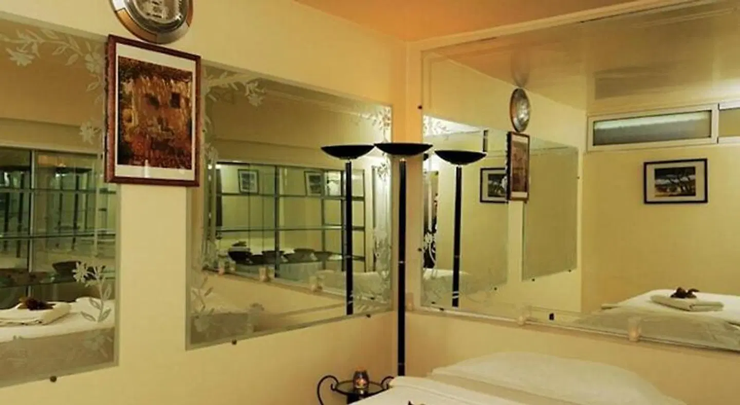 Perla Hôtel Badezimmer
