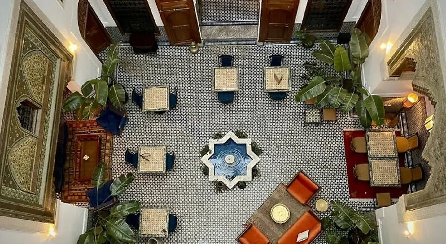 Riad Zamane MODEL_IMPRESSION