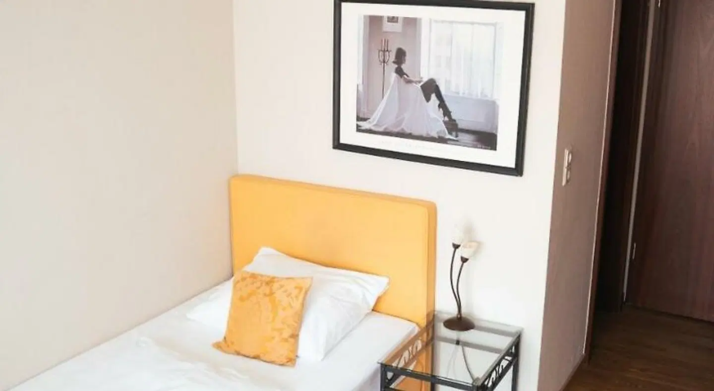 Wolf ROOM_EXAMPLE