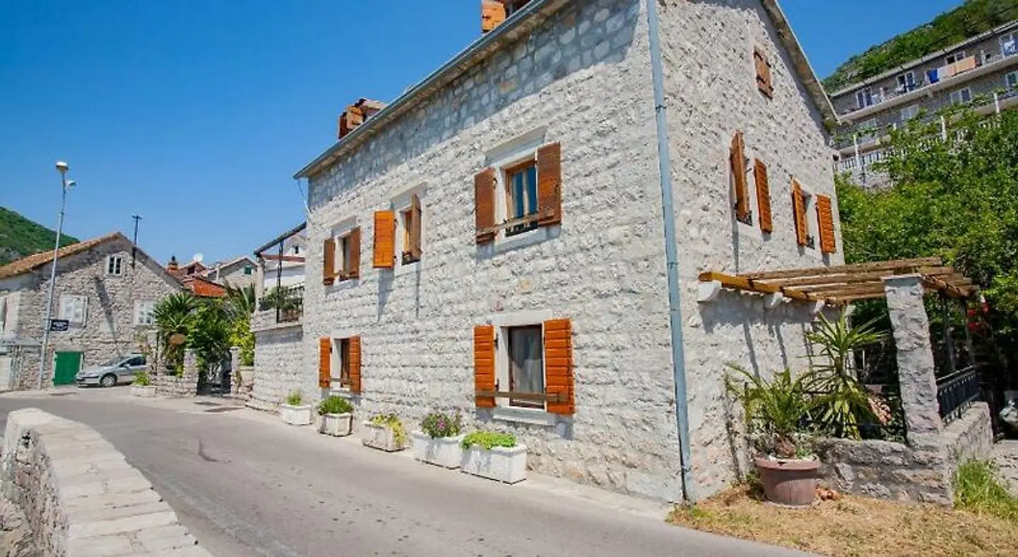 Villa Serventi EXTERIOR