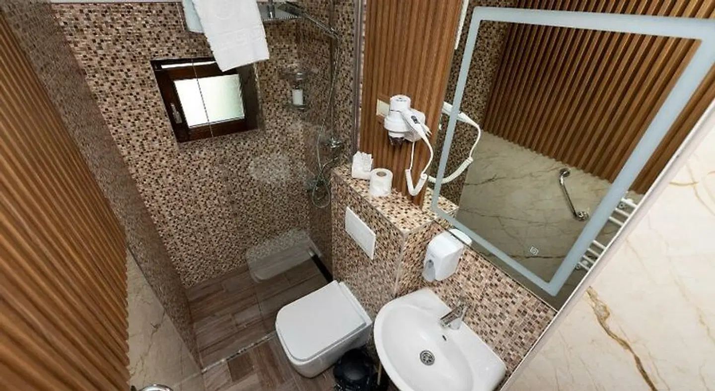 Rooms and Apartments Mirovi' Badezimmer