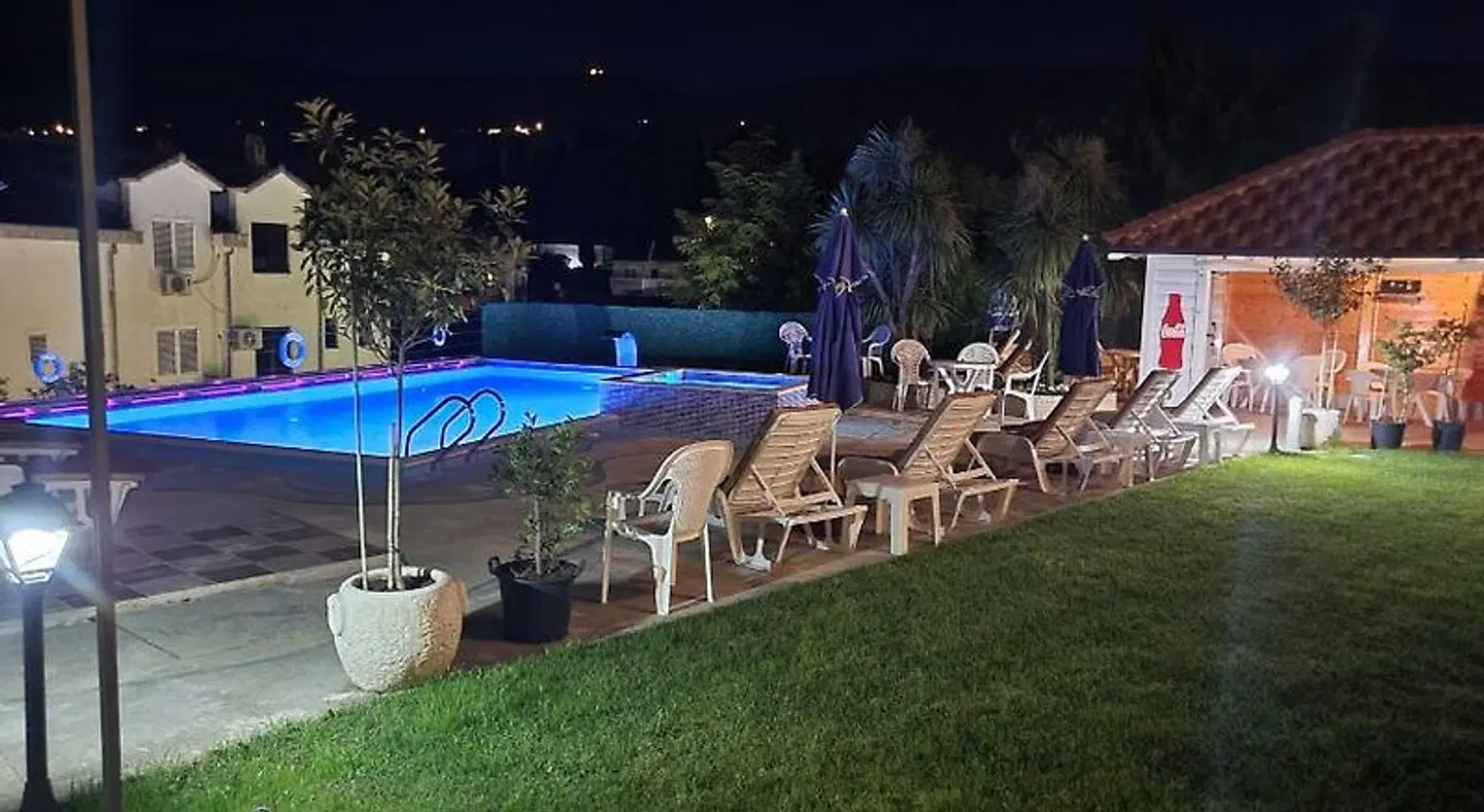 Apartmani Niksic Garten