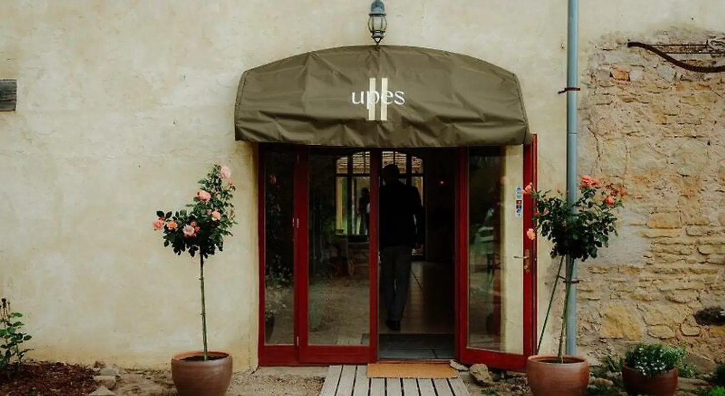 Divas Upes EXTERIOR