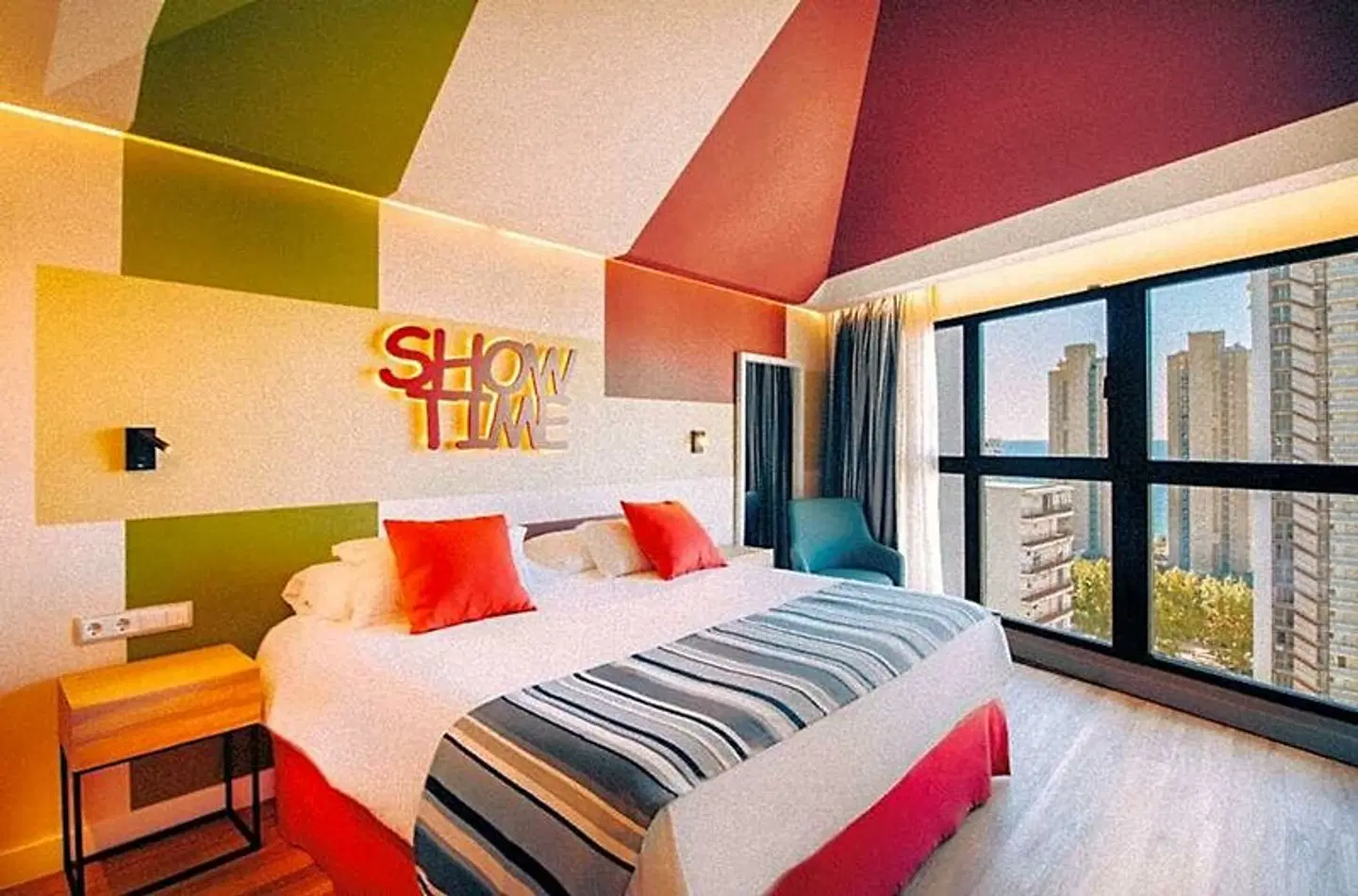 Marina ROOM_EXAMPLE