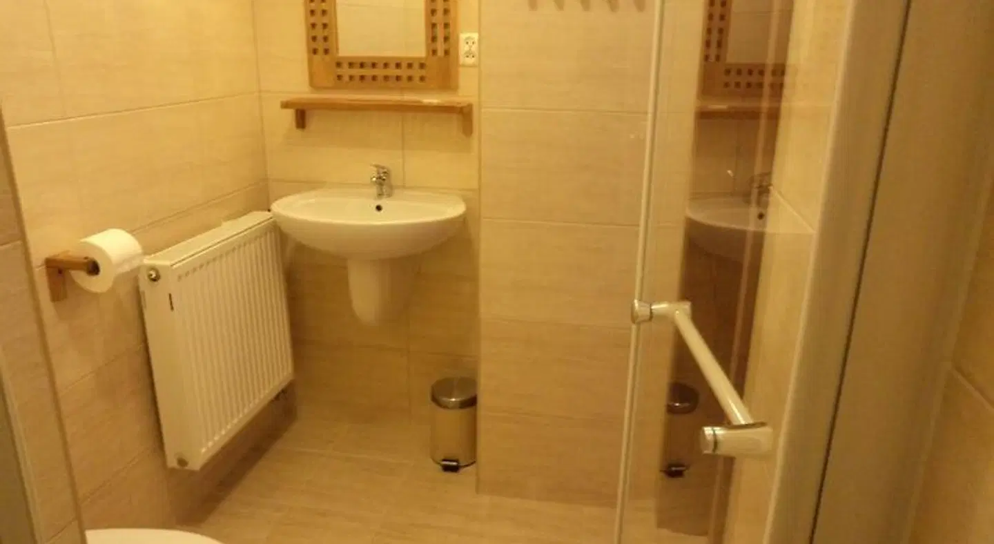 Siedem 'wierków Badezimmer