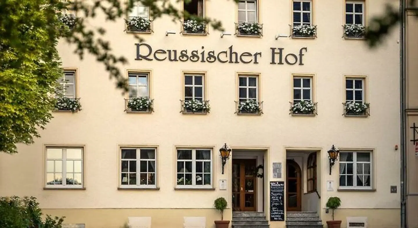 Hotel Reussischer Hof EXTERIOR