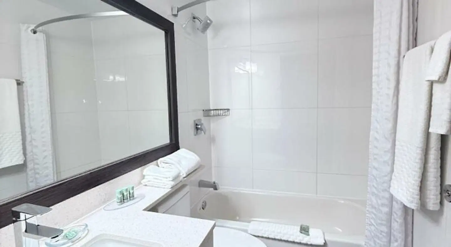 Best Western Laval-Montreal Badezimmer