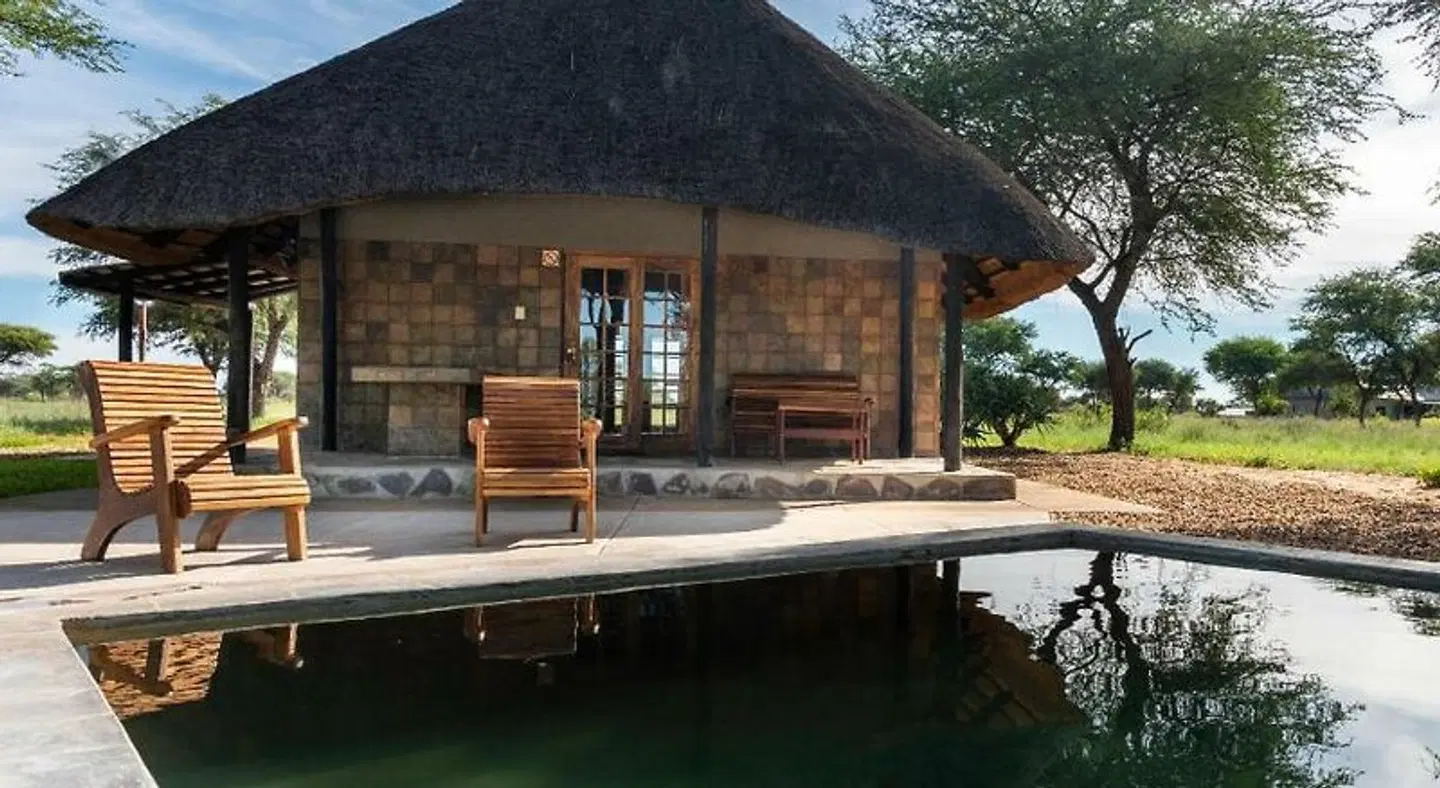 Africa Awaits Lodge HEALTH_BEAUTY