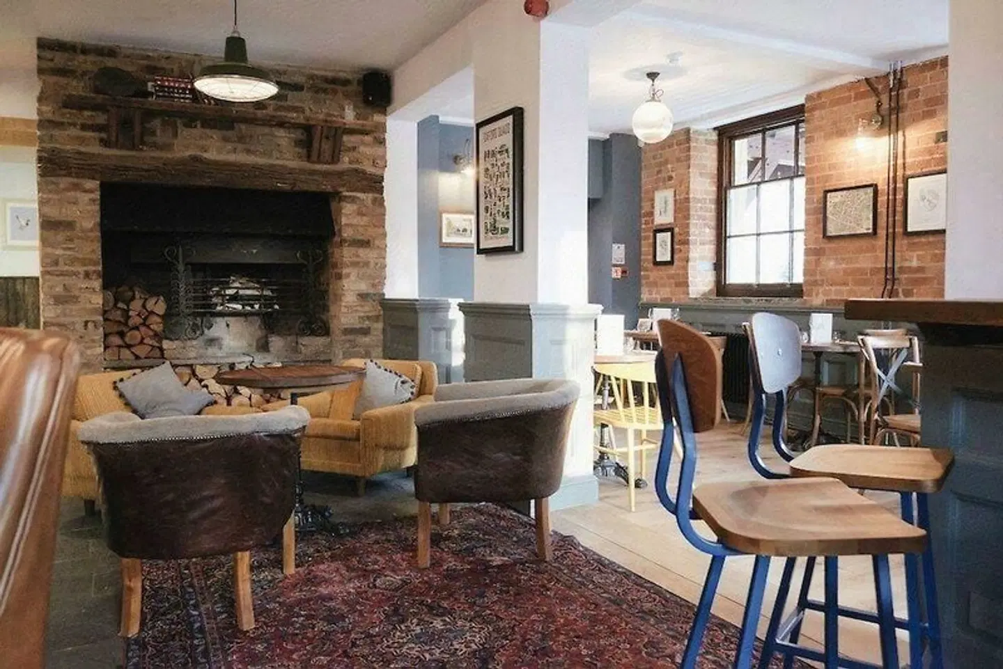 Head of the River Bar