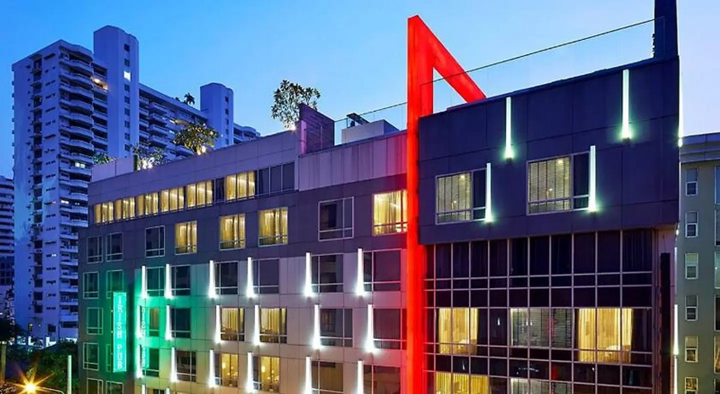 Paradox Bangkok Sukhumvit EXTERIOR