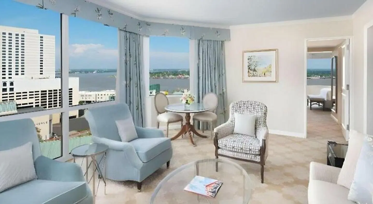 The Windsor Court ROOM_EXAMPLE