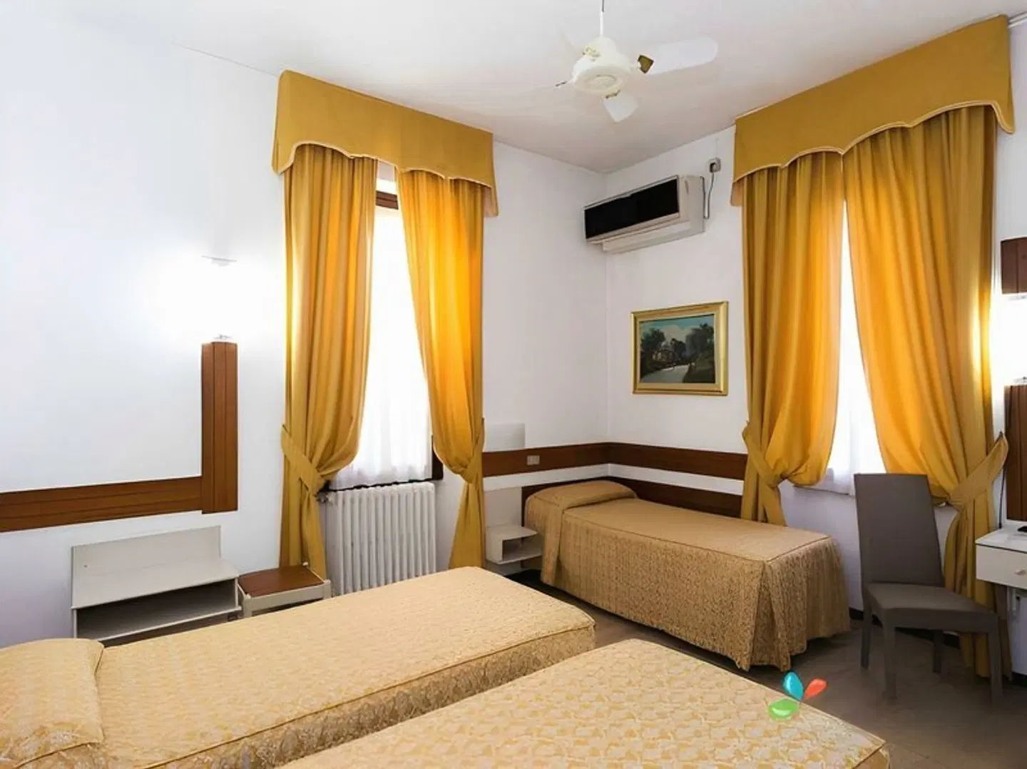 Piccolo Hotel ROOM_EXAMPLE