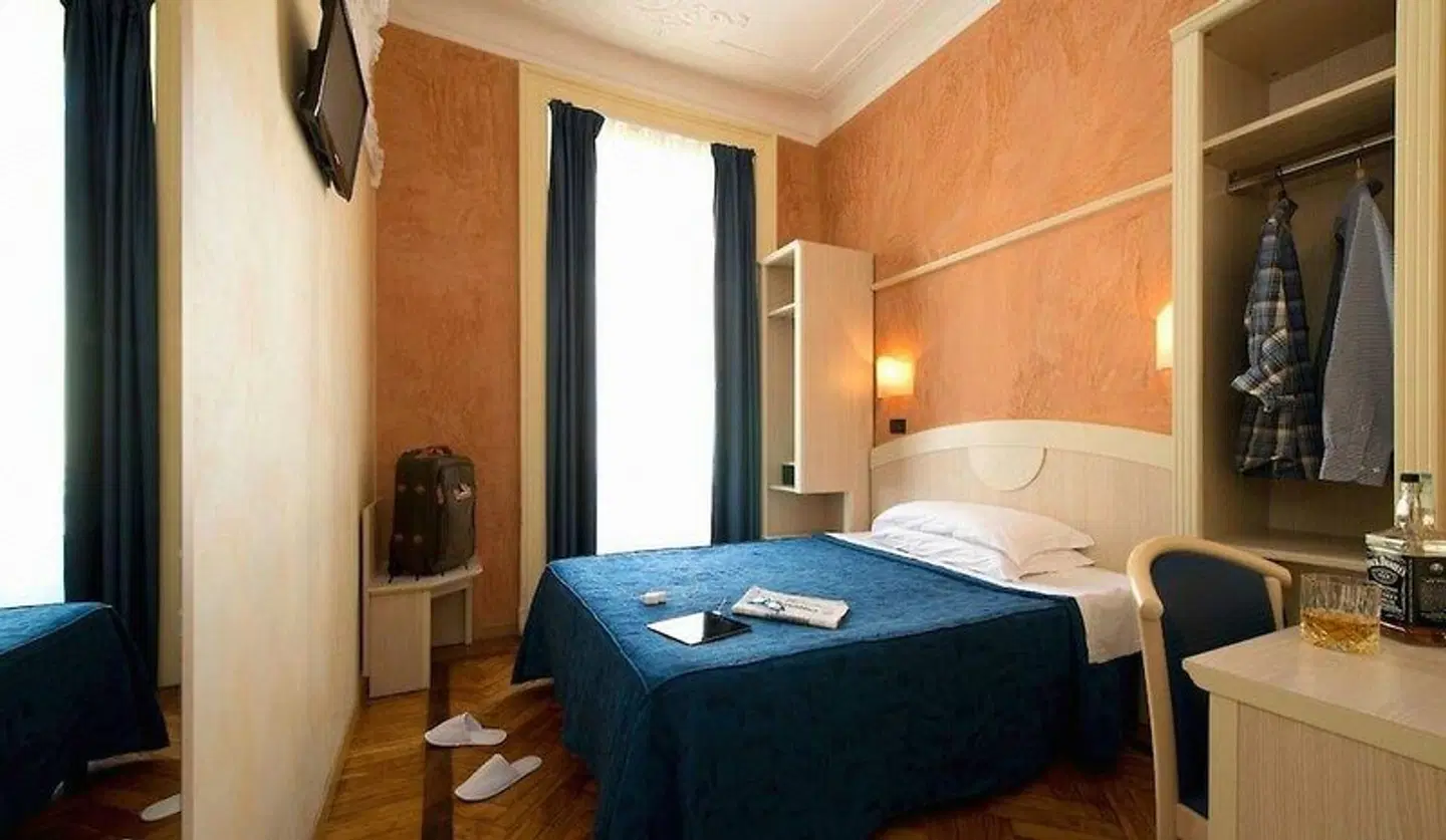 Panizza ROOM_EXAMPLE