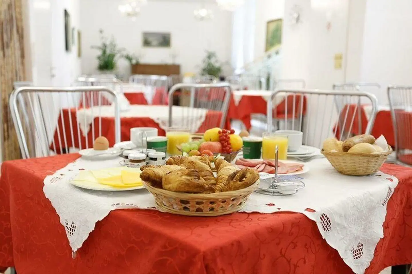 Hotel Viktoria Restaurant