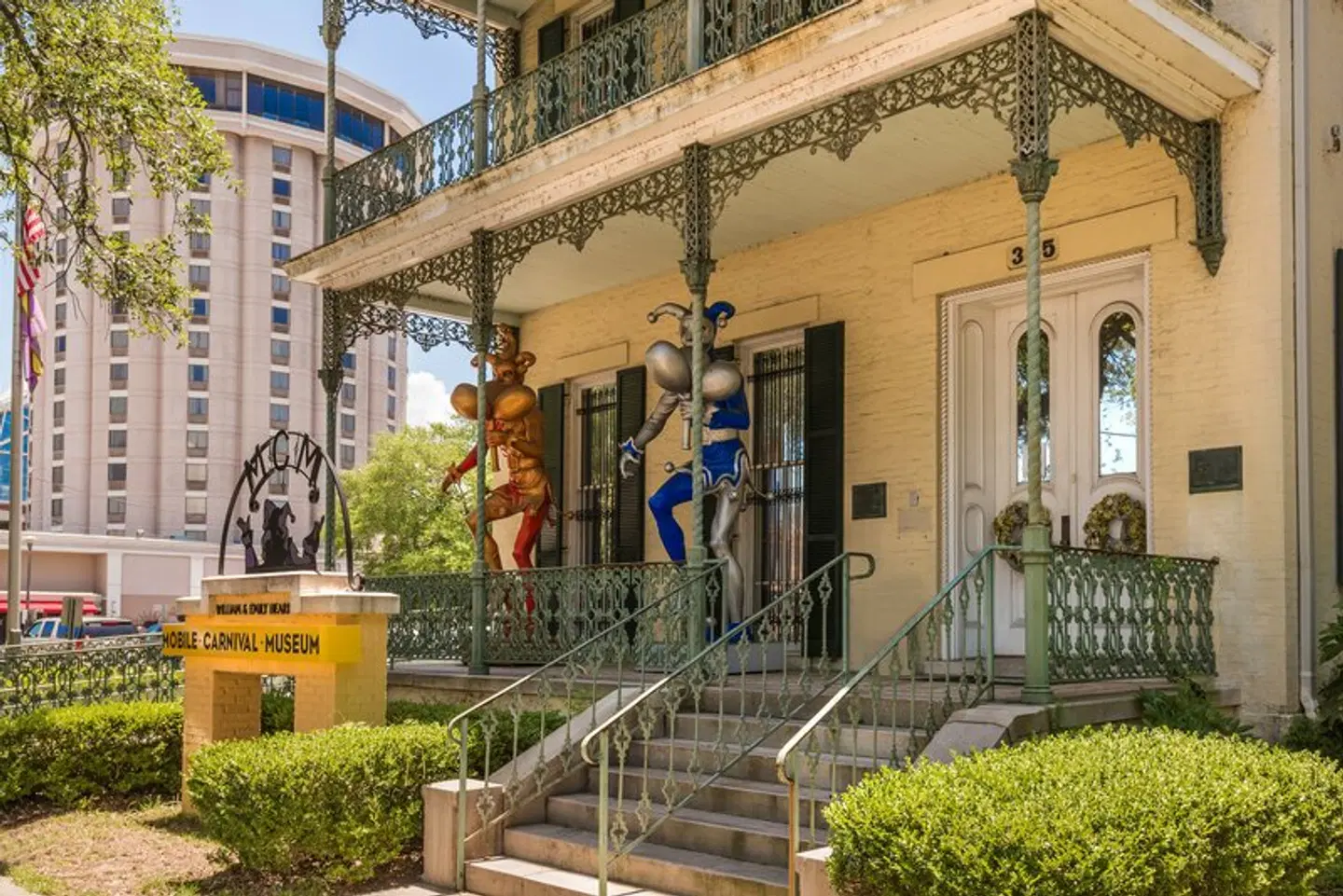 Holiday Inn Mobile - Downtown/Historic District by IHG EXTERIOR